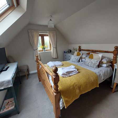 Innisfree Cottage Eyam Exterior photo